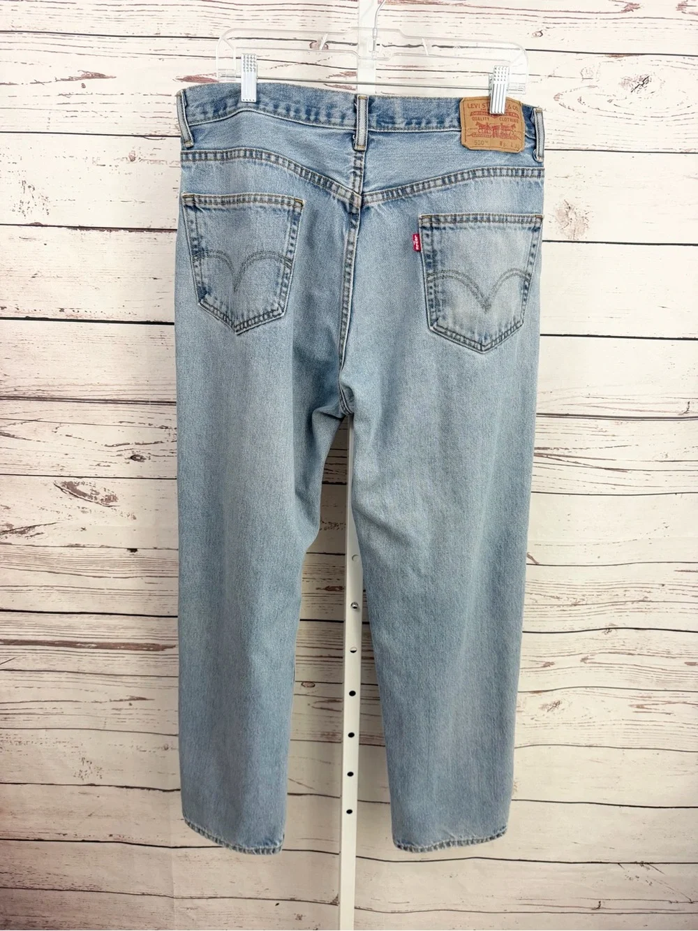 Levi's 550 Relaxed Fit Light Wash Men's Jeans 36 x 32